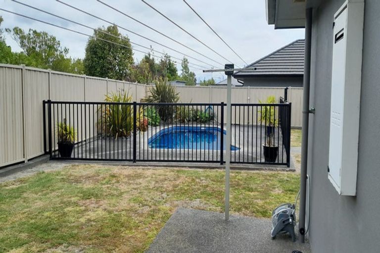 Photo of property in 4 Bourke Place, Havelock North, 4130