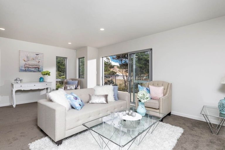 Photo of property in 37 Bight Road, Long Bay, Auckland, 0630