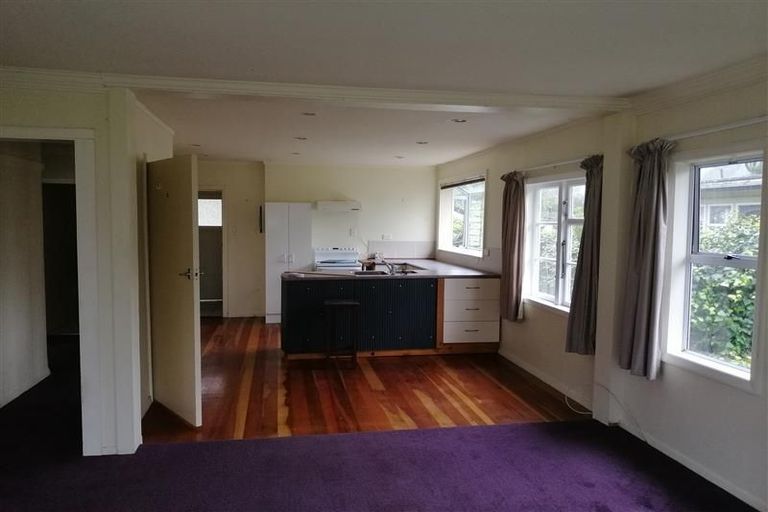 Photo of property in 5 The Square, Manor Park, Lower Hutt, 5019