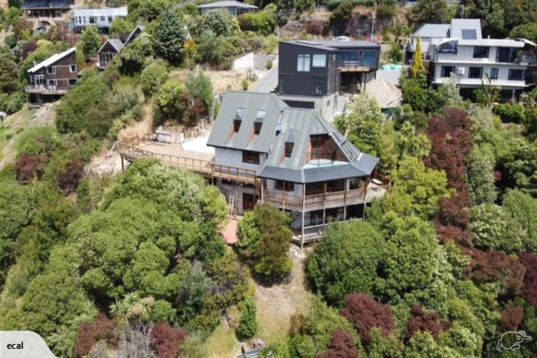 Photo of property in 229 Cannon Hill Crescent, Mount Pleasant, Christchurch, 8081