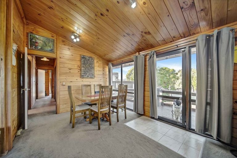 Photo of property in 12 Snowden Place, Opaheke, Papakura, 2113