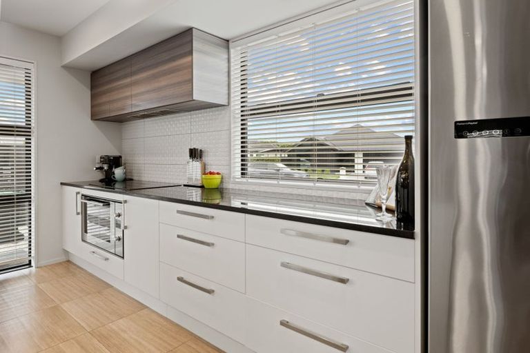 Photo of property in 5 Bronco Drive, Aidanfield, Christchurch, 8025