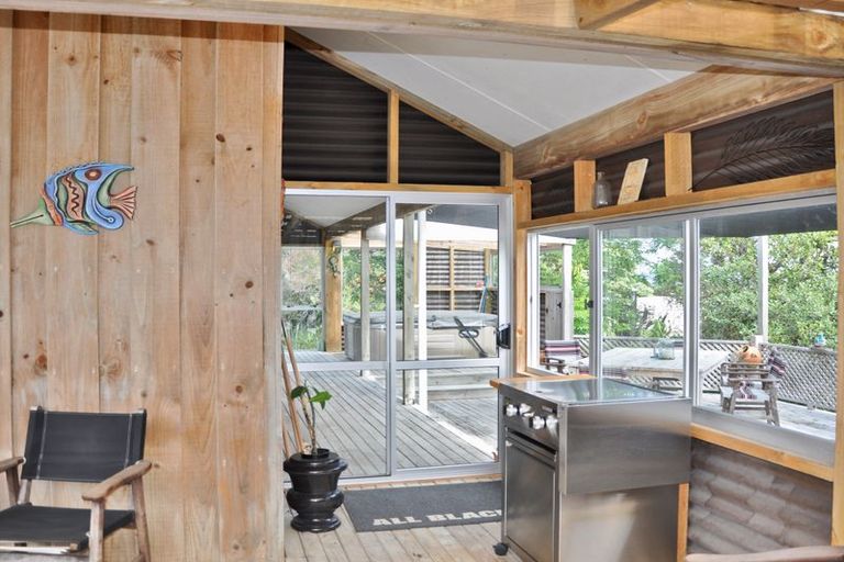 Photo of property in 164 Ti Point Road, Ti Point, Warkworth, 0985