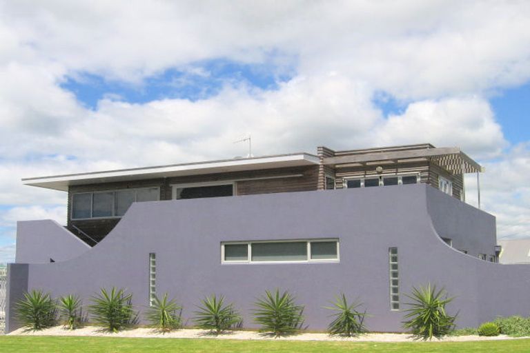 Photo of property in 21 Ocean View Road, Waihi Beach, 3611