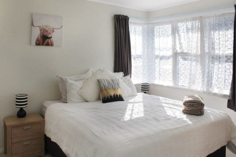 Photo of property in 4 Hamlet Street, Dannevirke, 4930