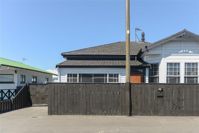 Photo of property in 6 Latham Street, Napier South, Napier, 4110