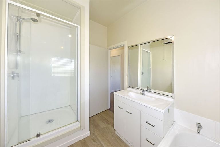 Photo of property in 1/143a Weston Road, St Albans, Christchurch, 8052