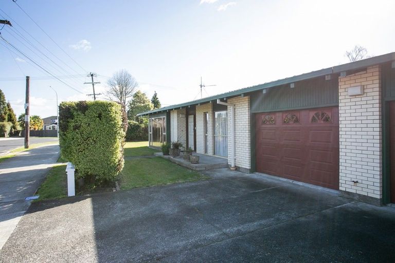 Photo of property in 80 Thornton Road, Cambridge, 3434