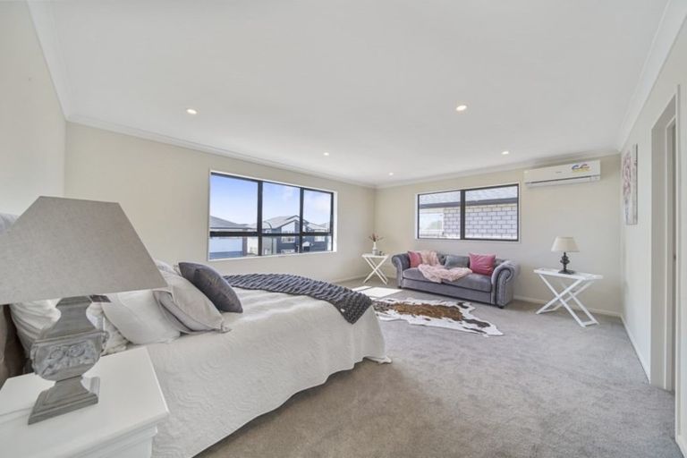 Photo of property in 5 Eastfield Avenue, Flat Bush, Auckland, 2019