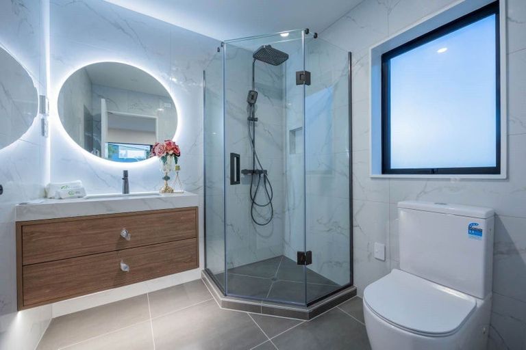 Photo of property in 1b Springfield Street, Forrest Hill, Auckland, 0620