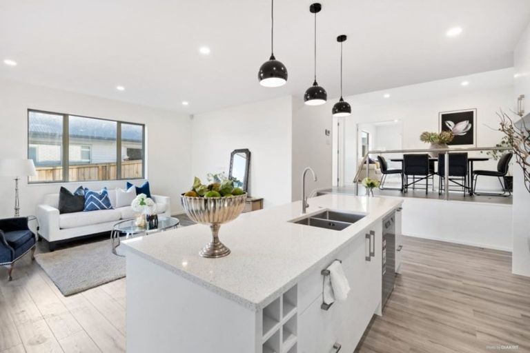 Photo of property in 30 Hillpark Drive, Pokeno, 2402