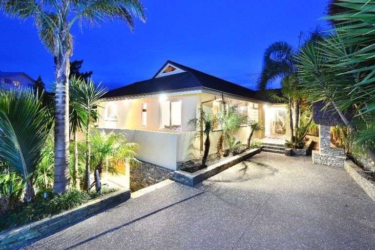 Photo of property in 11 Duncansby Road, Stanmore Bay, Whangaparaoa, 0932