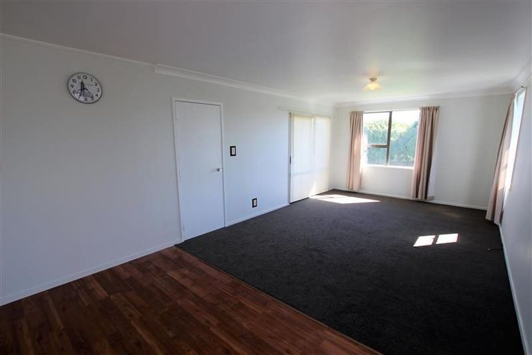 Photo of property in 452 Porchester Road, Randwick Park, Auckland, 2105