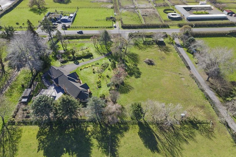 Photo of property in 145 Racecourse Road, Cambridge, 3493