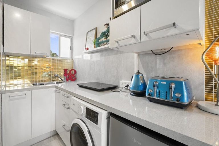 Photo of property in 23/43 Woodward Road, Mount Albert, Auckland, 1025