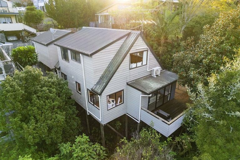 Photo of property in 3/244 Onewa Road, Birkenhead, Auckland, 0626