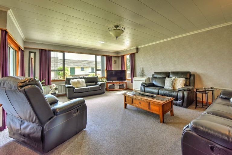 Photo of property in 17 Vera Street, Gore, 9710