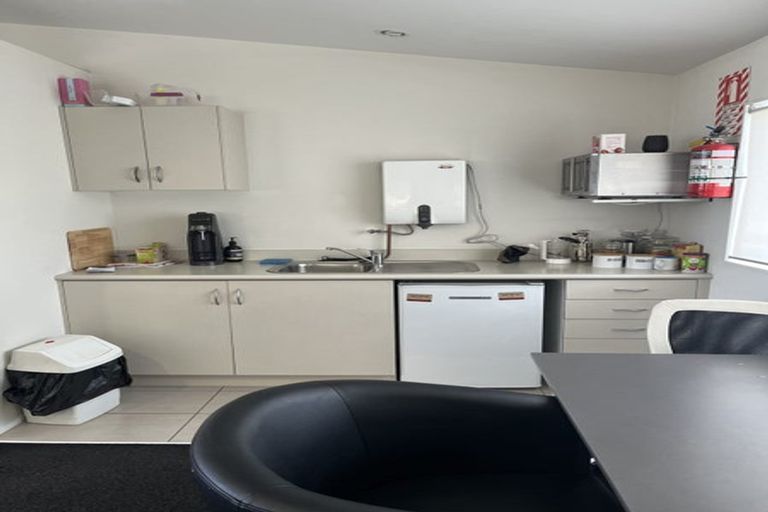 Photo of property in 6a Pyes Pa Road, Pyes Pa, Tauranga, 3112