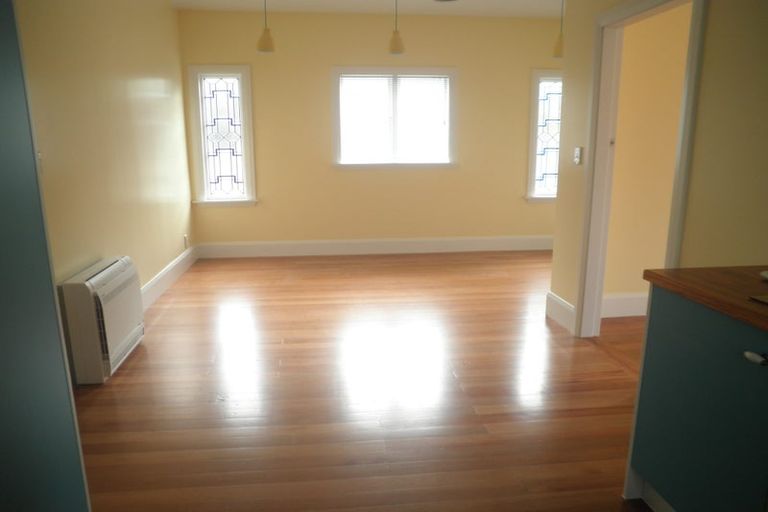 Photo of property in 10 Marriner Street, Sumner, Christchurch, 8081