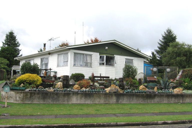 Photo of property in 36 Esk Crescent, Tokoroa, 3420