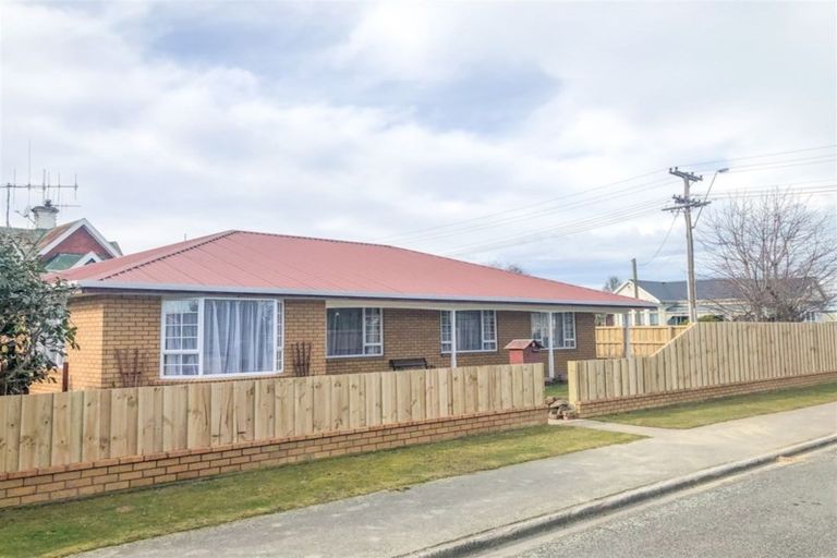 Photo of property in 20 Allnatt Street, Temuka, 7920