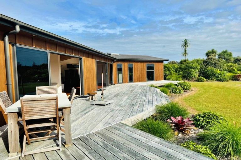 Photo of property in 4037 Far Road North, Pukenui, Kaitaia, 0484