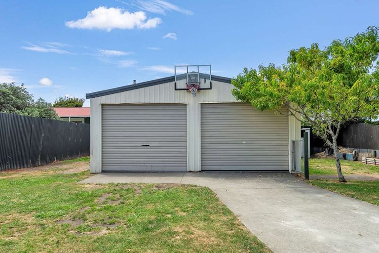 Photo of property in 8 Abbot Street, Gonville, Whanganui, 4501