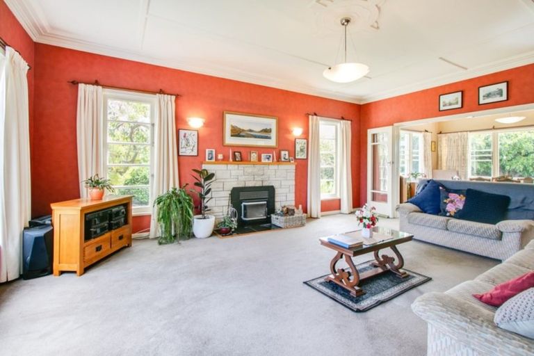 Photo of property in 55 Te Mata Road, Havelock North, 4130