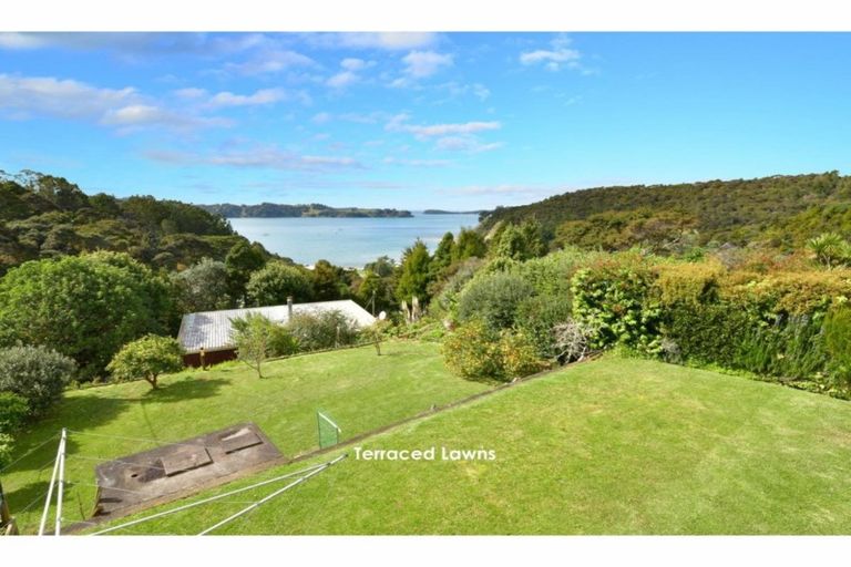 Photo of property in 15 Opahi Bay Road, Mahurangi West, Warkworth, 0983