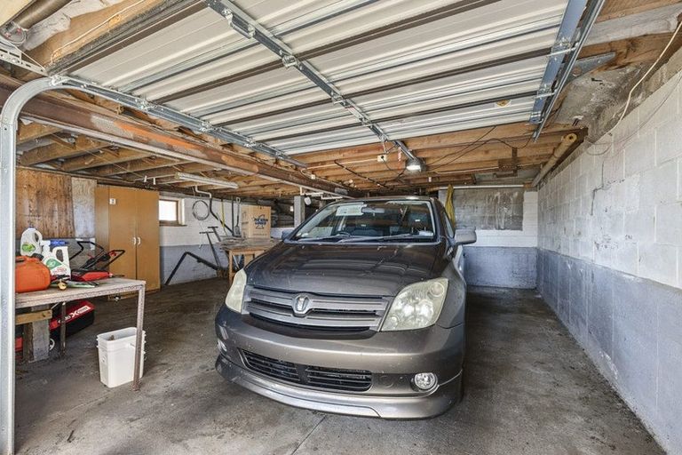 Photo of property in 21 Battiscombe Terrace, Waitara, 4320