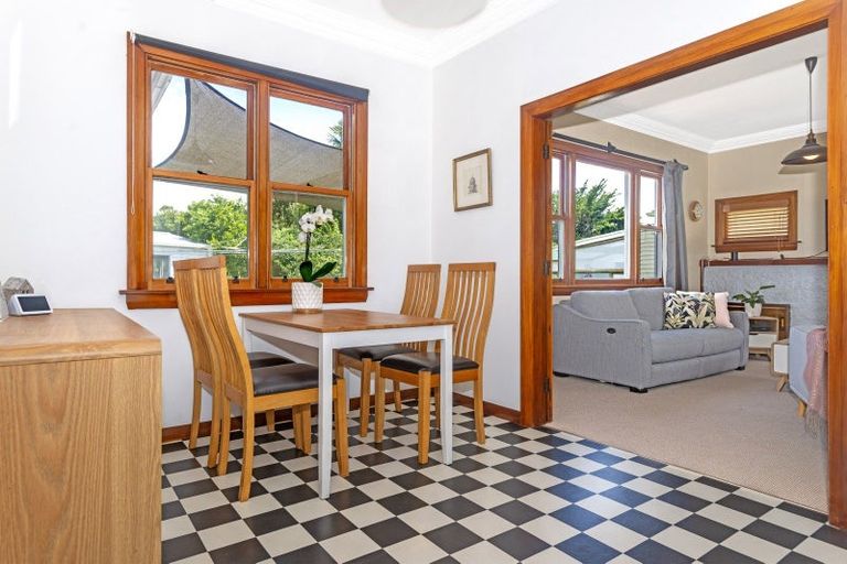 Photo of property in 18 Oak Street, Mangapapa, Gisborne, 4010