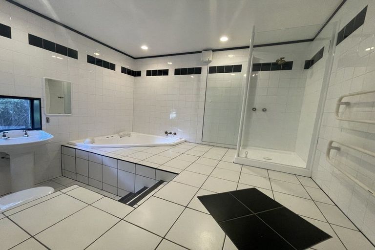 Photo of property in 15 Moffitt Street, Vogeltown, Wellington, 6021