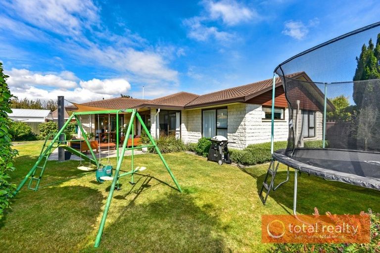 Photo of property in 20 Shamrock Place, Halswell, Christchurch, 8025