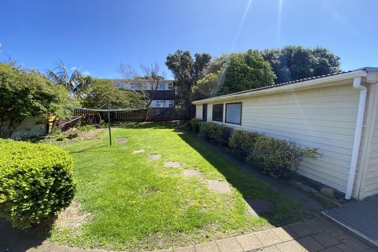 Photo of property in 37 Miro Street, Miramar, Wellington, 6022