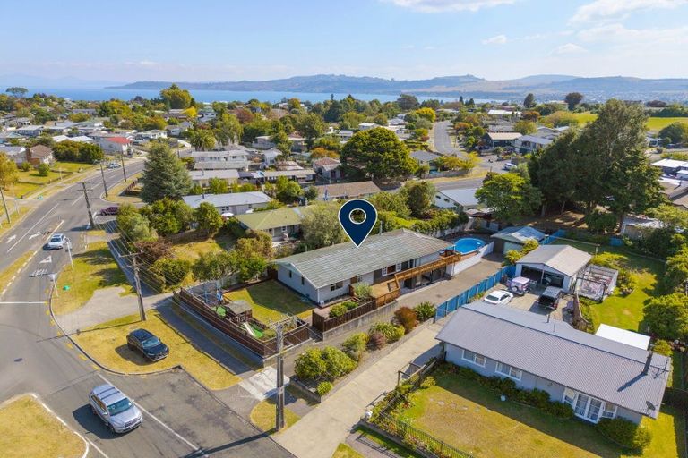 Photo of property in 114 Taharepa Road, Hilltop, Taupo, 3330