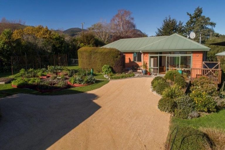 Photo of property in 84 Dodson Road, Takaka, 7183