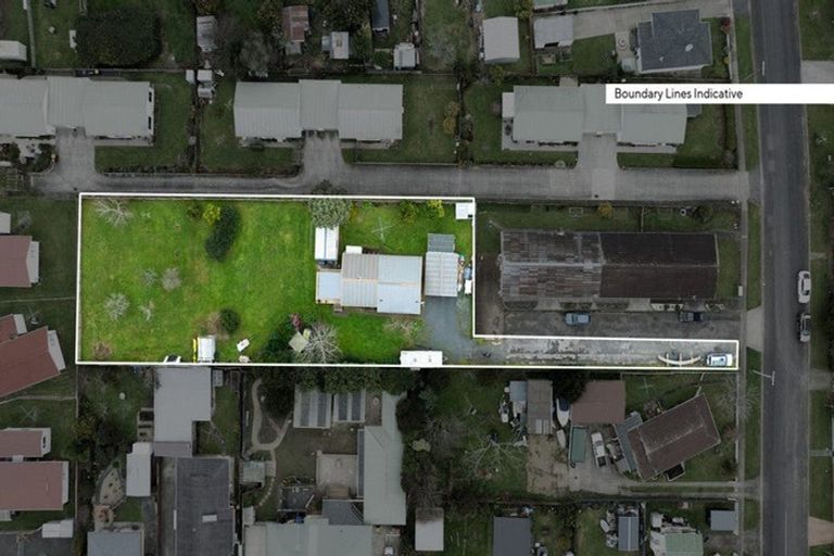 Photo of property in 13 Bradley Street, Paeroa, 3600