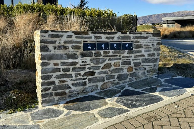 Photo of property in Meadowstone Alpha Series, 2 Petalite Lane, Wanaka, 9305