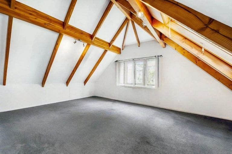 Photo of property in 2/17 Daria Place, Northpark, Auckland, 2013