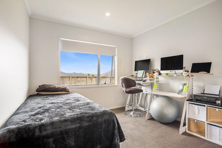 Photo of property in 28 Nellie Drive, Kumeu, 0810