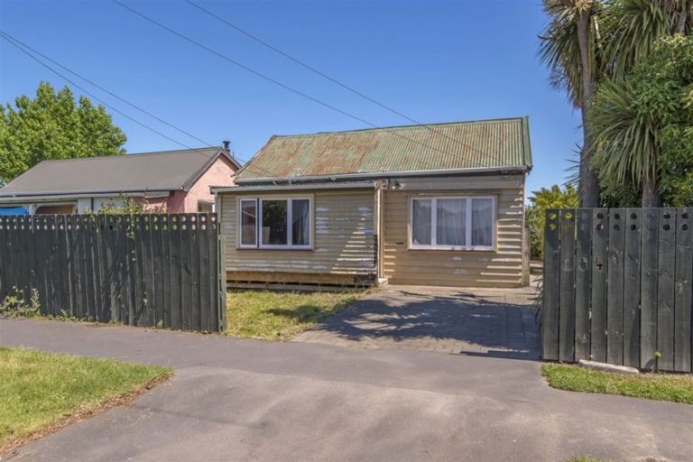 Photo of property in 104 Huxley Street, Sydenham, Christchurch, 8023