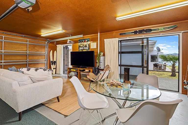 Photo of property in 45 North West Anchorage, Omaha, 0986