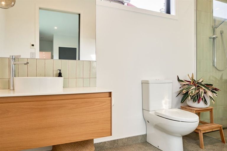 Photo of property in 39 Adelaide Street, Petone, Lower Hutt, 5012