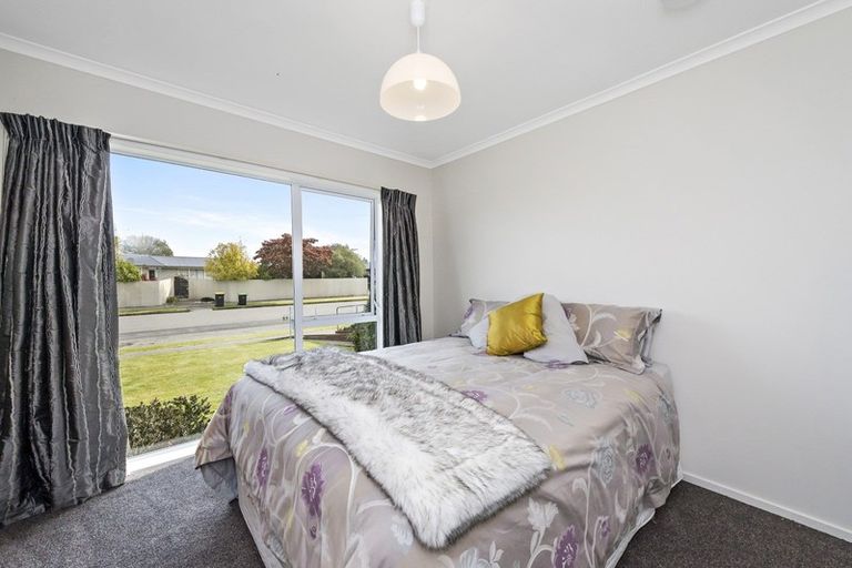 Photo of property in 6 Palmer Street, Rangiora, 7400