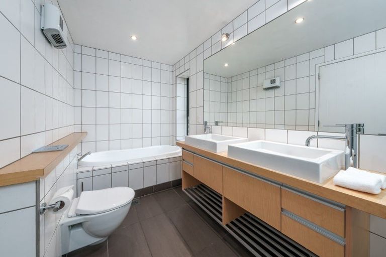 Photo of property in 120 Anderson Road, Wanaka, 9305