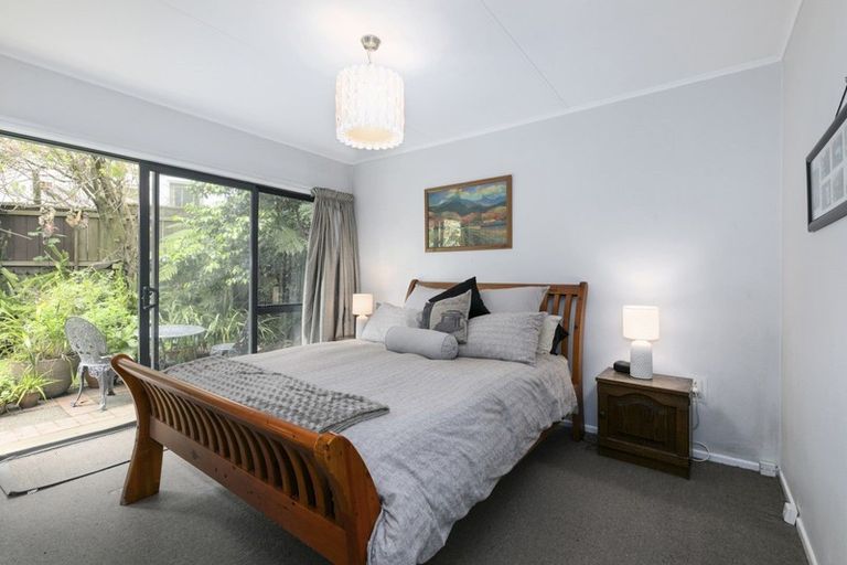 Photo of property in 33 Wright Street, Wainuiomata, Lower Hutt, 5014