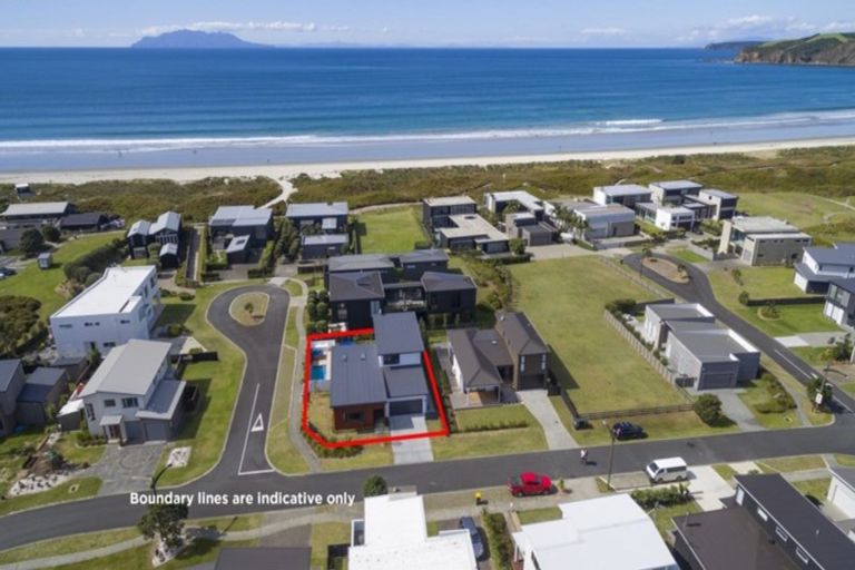 Photo of property in 2 Taiawa Place, Omaha, 0986