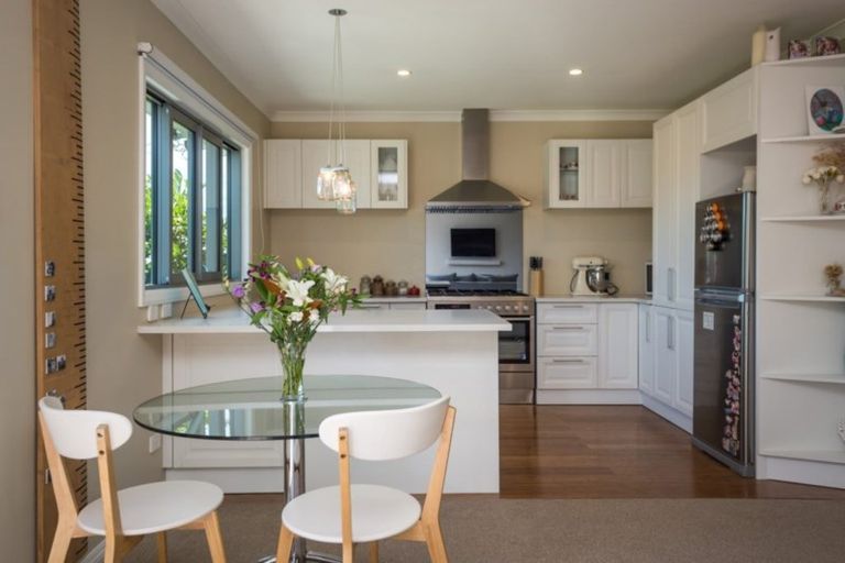 Photo of property in 48a Mcfaddens Road, St Albans, Christchurch, 8052