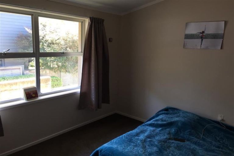 Photo of property in 1/48 Sharon Road, Waiake, Auckland, 0630