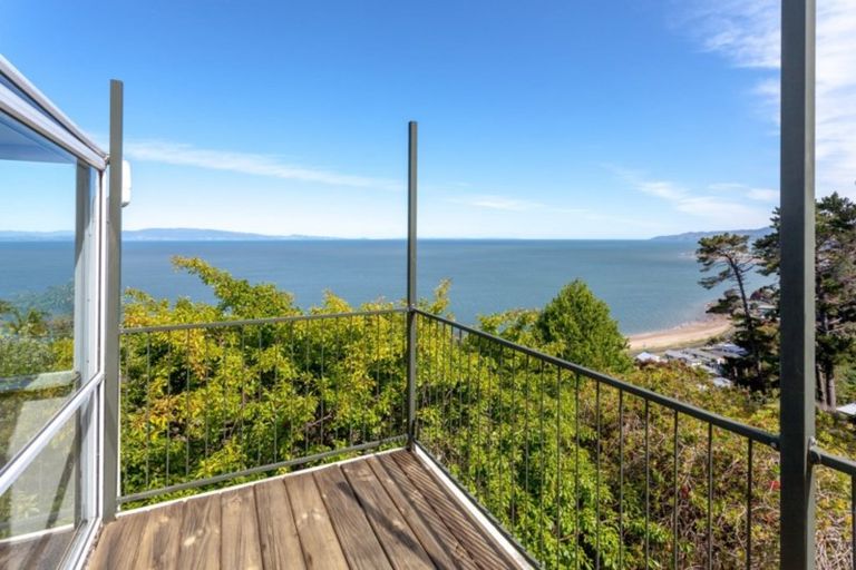 Photo of property in 37 Adams Road, Thornton Bay, Thames, 3575